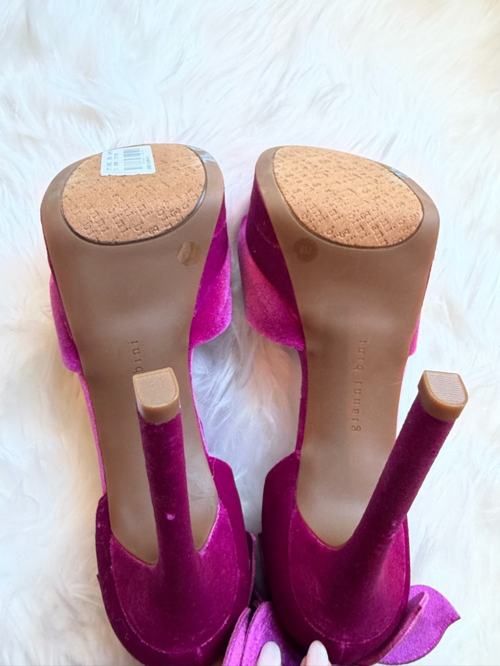 NEW Gianni Bini Karmello Velvet Flower Ankle Strap Platform Dress Sandals Size 9 - Picture 5 of 6
